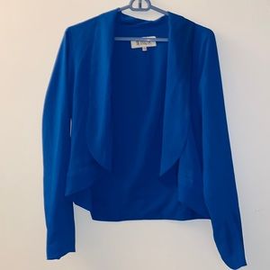 Cropped Lightweight Blazer